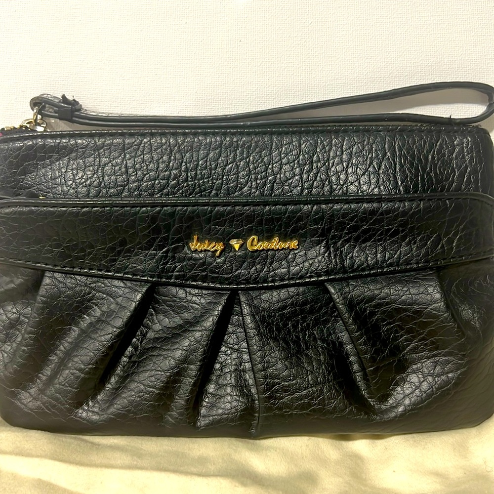 Juicy Couture Pebbled Vegan Black Leather Wristlet Clutch Bag Wallet